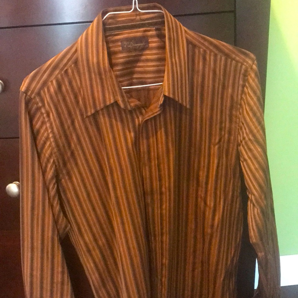 7 diamonds dress shirt.  Large.  Brown. Great condition.  34/35 arm.